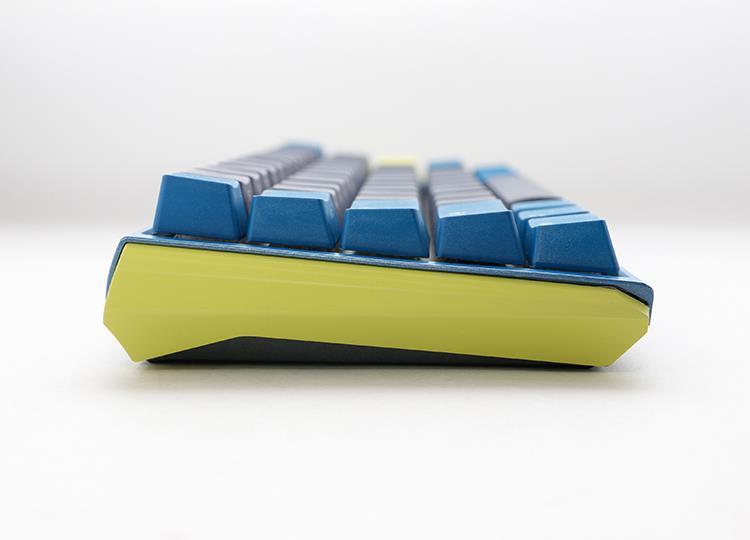 Ducky - One 3 Daybreak Nordic Layout Mini 60% Cherry Red