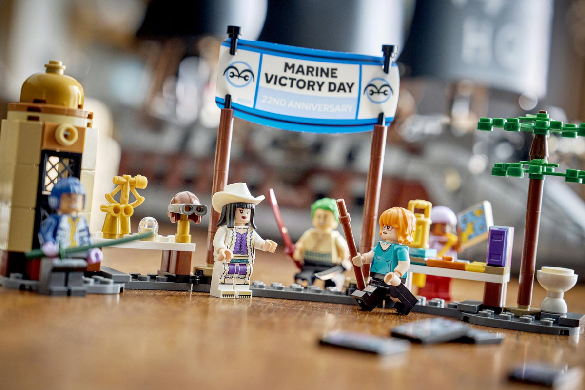 LEGO - ONE PIECE - Garp's Marine Battleship (75646) LEGO