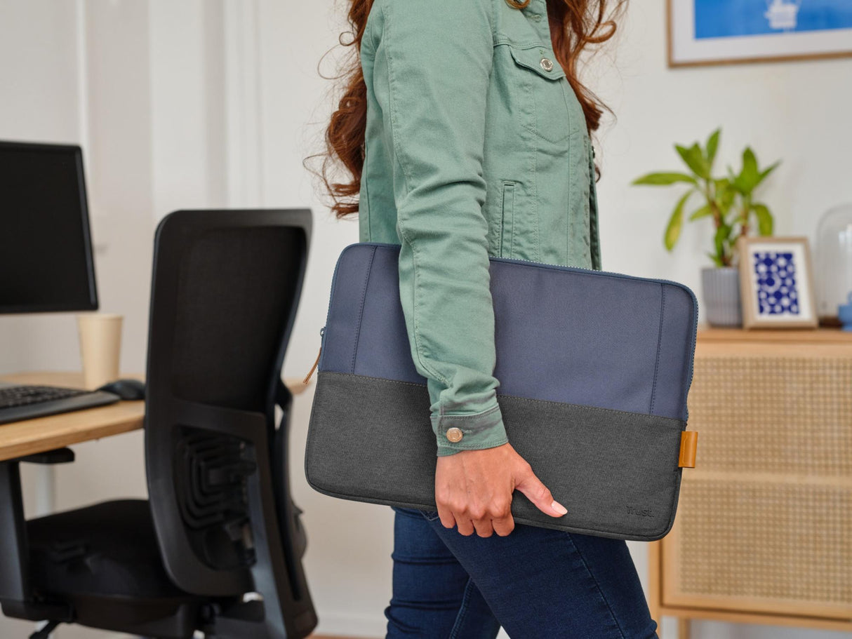 TRUST LISBOA 16 LAPTOP SEEVE - BLÅ