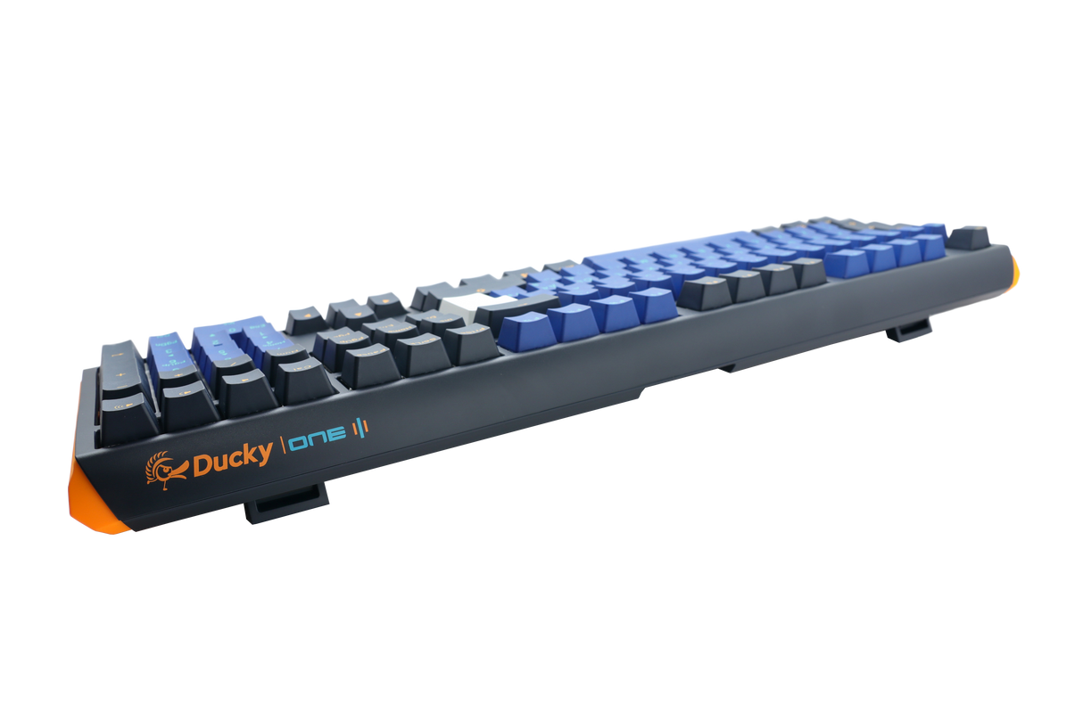 Ducky One 3 - Horizon Nordic - Fullstorlek - Körsbärsröd