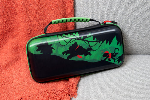Turtle Beach PlayTrek Donkey Kong – Switch 2-taske – Taske ved sofa