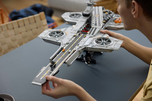 76354 LEGO 76354 Marvel S.H. TBA (27.3.) Lego