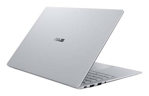 ASUS ExpertBook Ultra B9406CAA-TG0694X – set skråt forfra (vinkel 3); tastaturlayout illustrativt