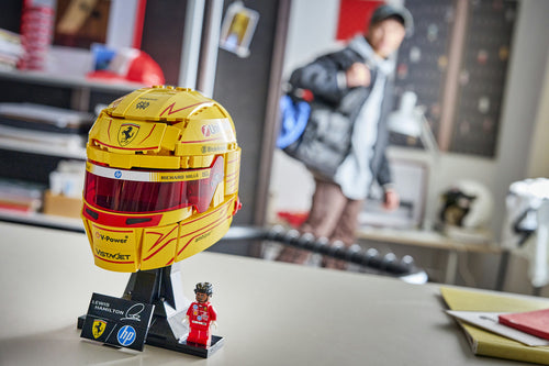 LEGO 43022 Editions Scuderia Ferrari HP Lewis Hamilton Helmet Lego