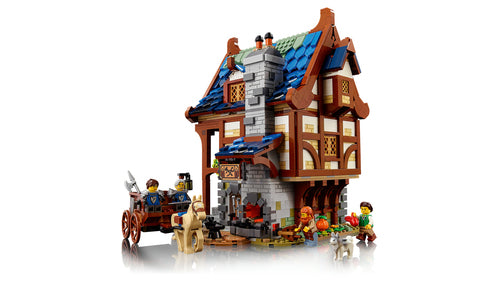 LEGO Ideas 21325 – Middelaldersmedje – smedjen set fra den anden side