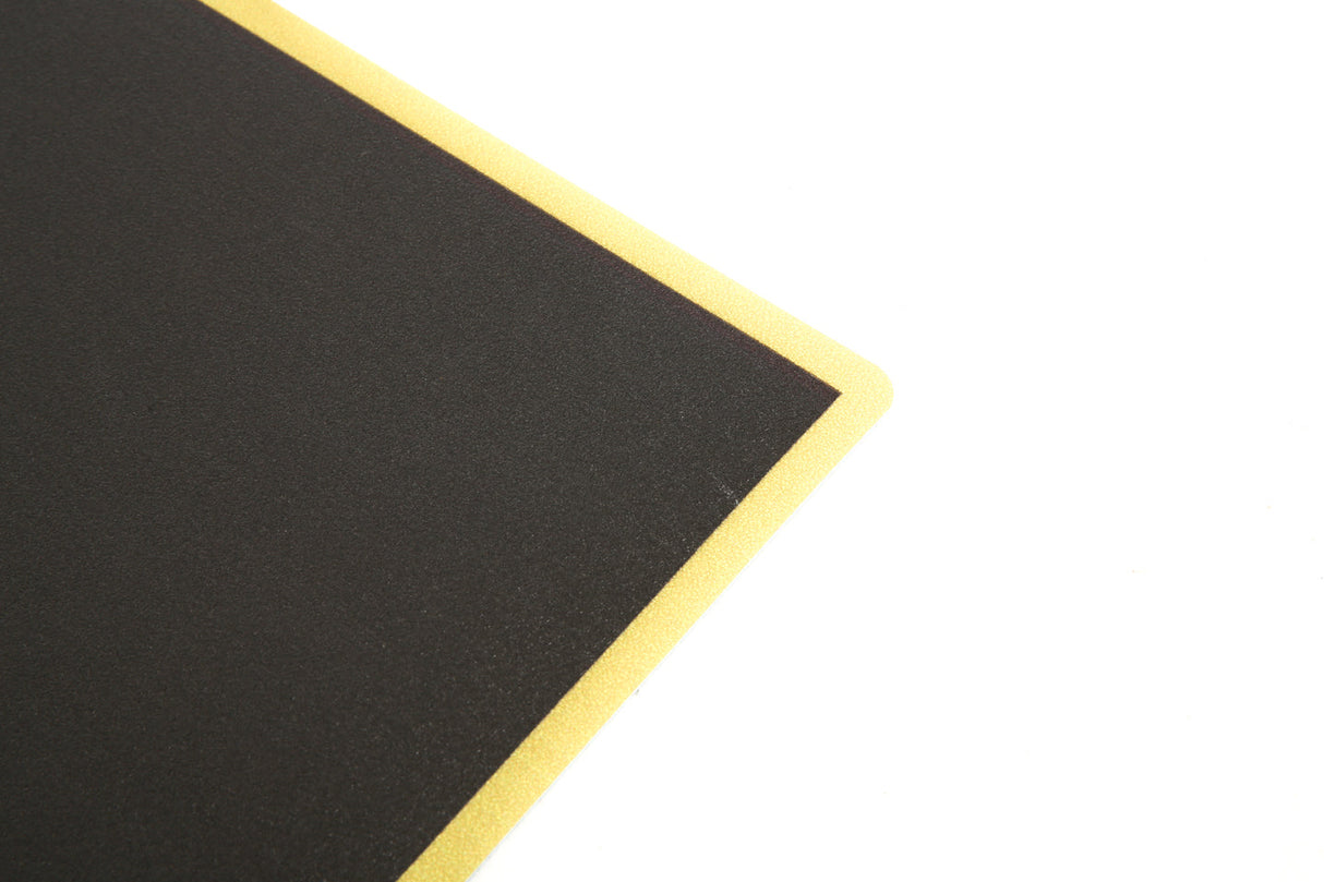 Nordic Gaming Guardian Stolsmatta Svart/Guld