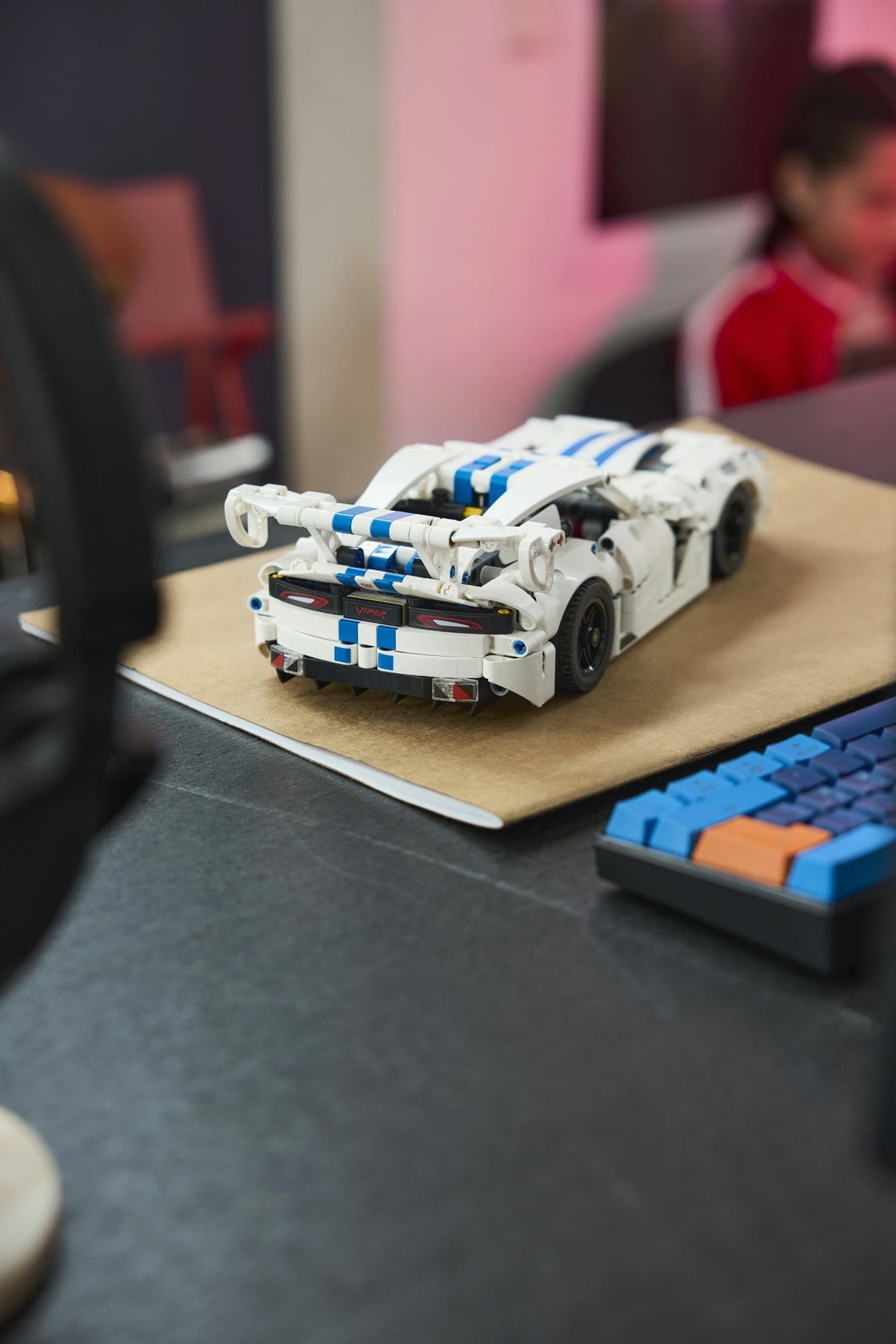 LEGO - Technic - Dodge Viper GTS-R Sports Car (42234) LEGO