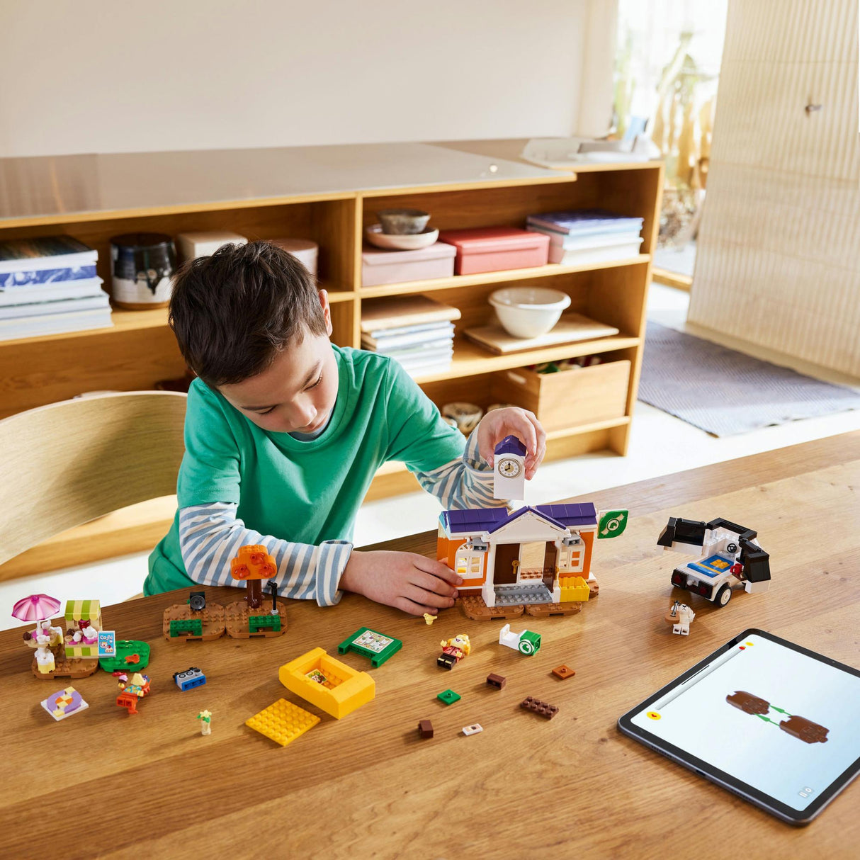 LEGO - Animal Crossing - K.K.'s Concert At The Plaza (77052)