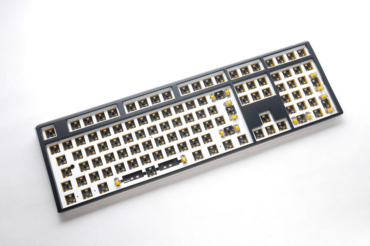 Ducky One 3 - Hot Swap ISO Barebone Black - Fullsize - RGB - Utan Switchar/knappsatser