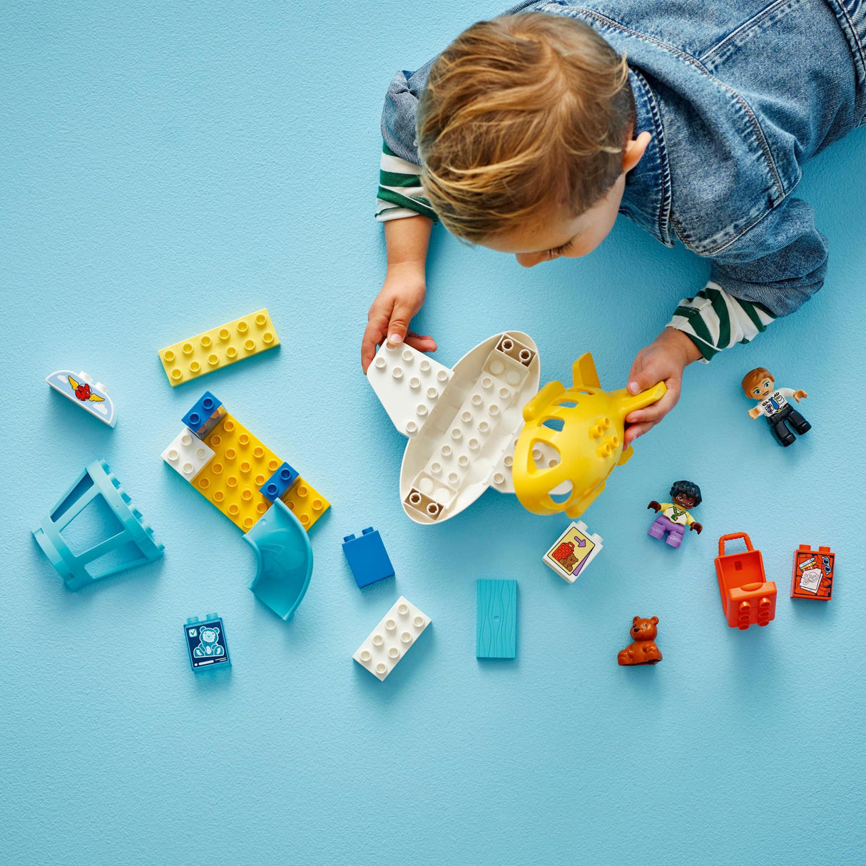 LEGO - DUPLO Town - First Time at the Airport (10443) LEGO