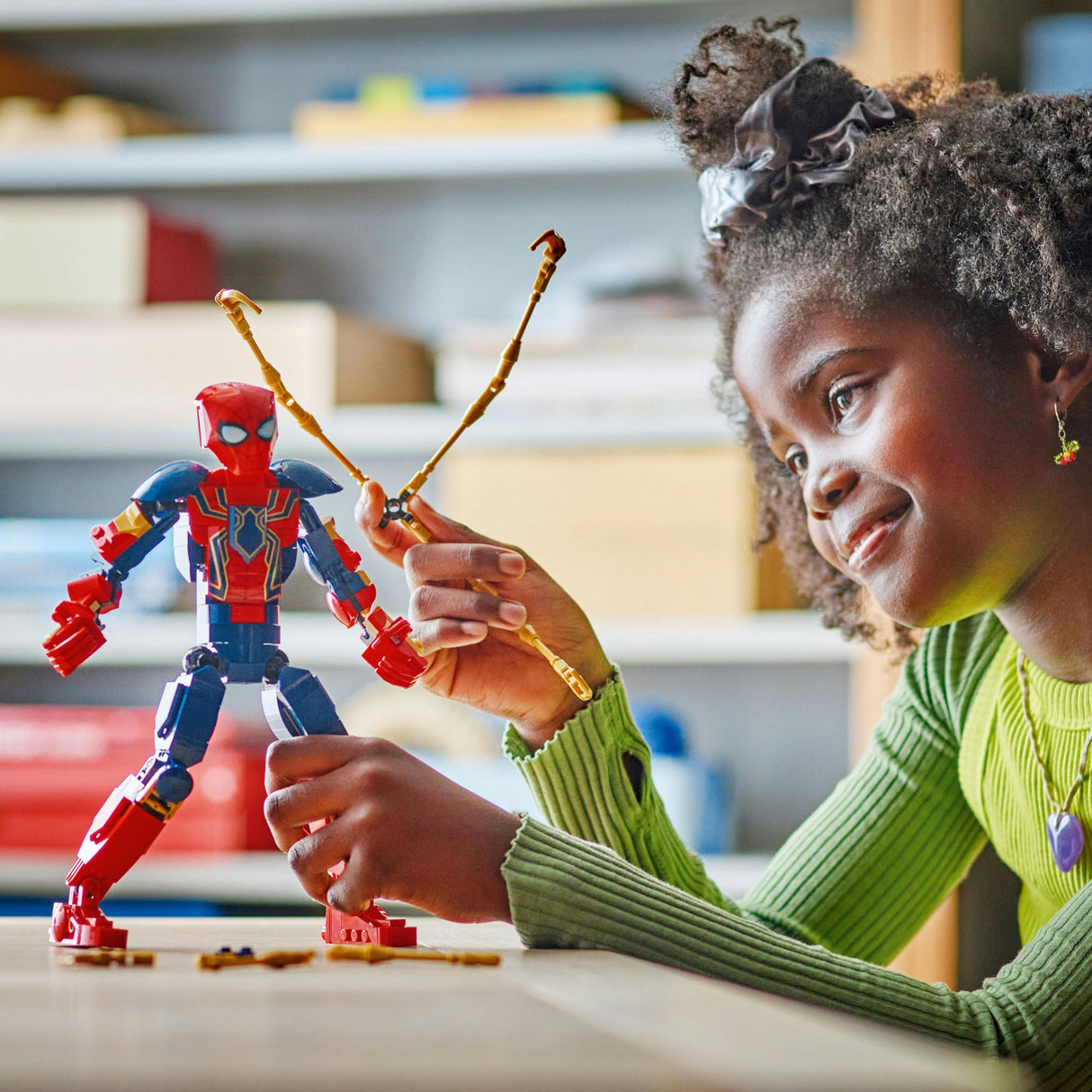 LEGO Super Heroes - Iron Spider-Man Construction Figure (76298) LEGO