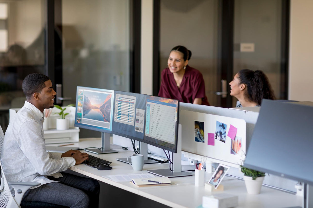 HP E27q G4 27 2560 X 1440 (2K) VGA (HD-15) HDMI DisplayPort 60Hz Pivot-skärm