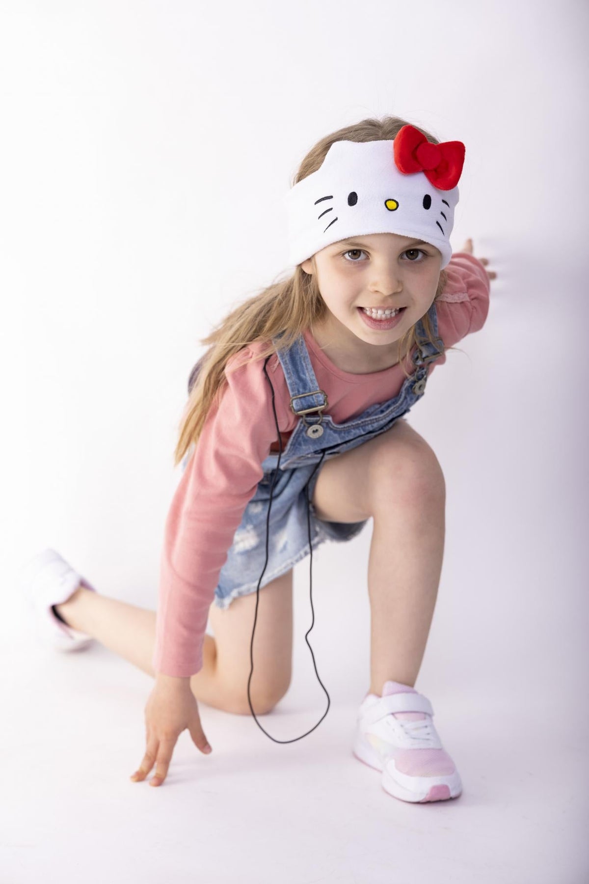OTL - Kids Audio band headphones - Hello Kitty (HK0798) OTL