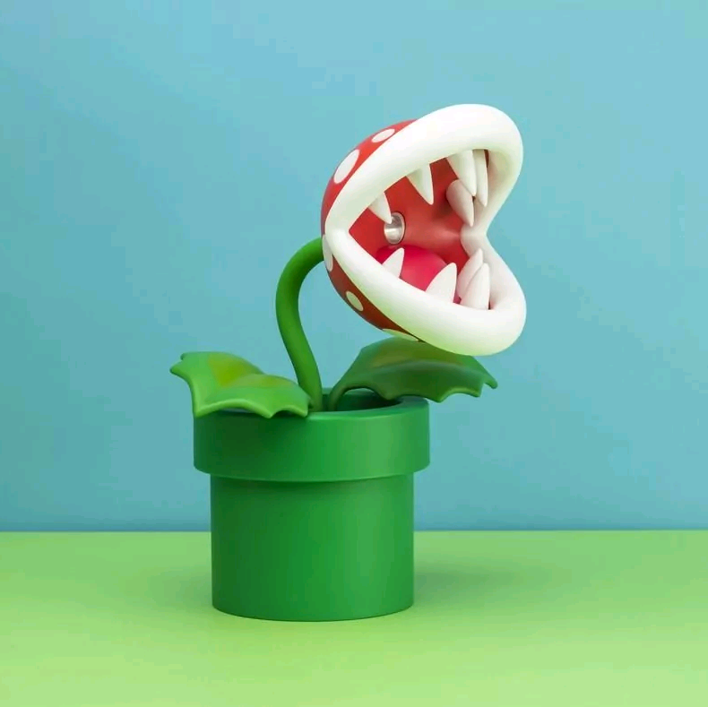 Nintendo - Piranha Plant Posable Lamp
