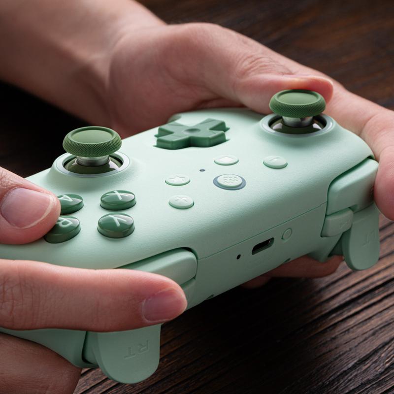 8BitDo Ultimate 2C Trådløs Pad Peach