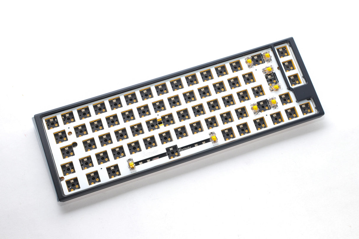 Ducky One 3 - Hot Swap ISO Barebone Black - SF 65% - RGB - Utan brytare/tangentknappar