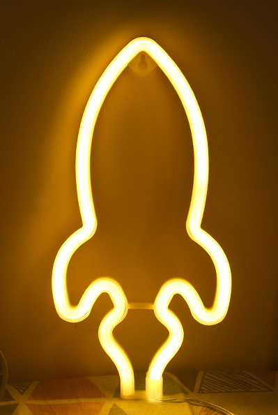 Rymdraket Neon LED-lampa