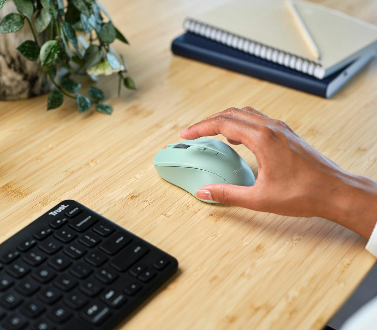 TRUST MYDO SILENT TRÅDLÖS MUS - GRÖN