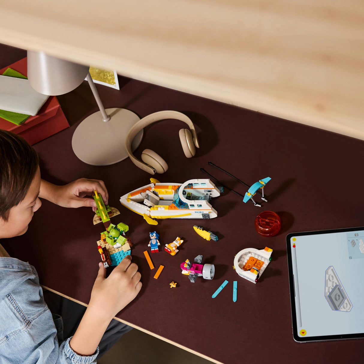 LEGO Sonic: Tails' Adventure Boat (76997)