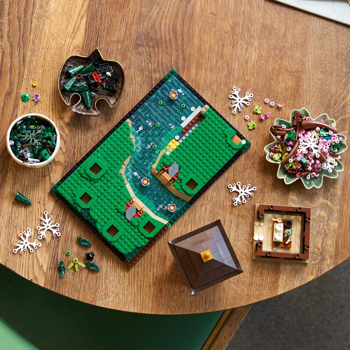 LEGO 10315 Ikoner Trädgård Av Lugn Byggande Leksak