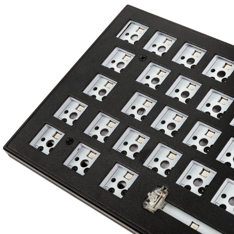 Xtrfy K5 RGB Compact (65 %) Barebone ISO, Svart