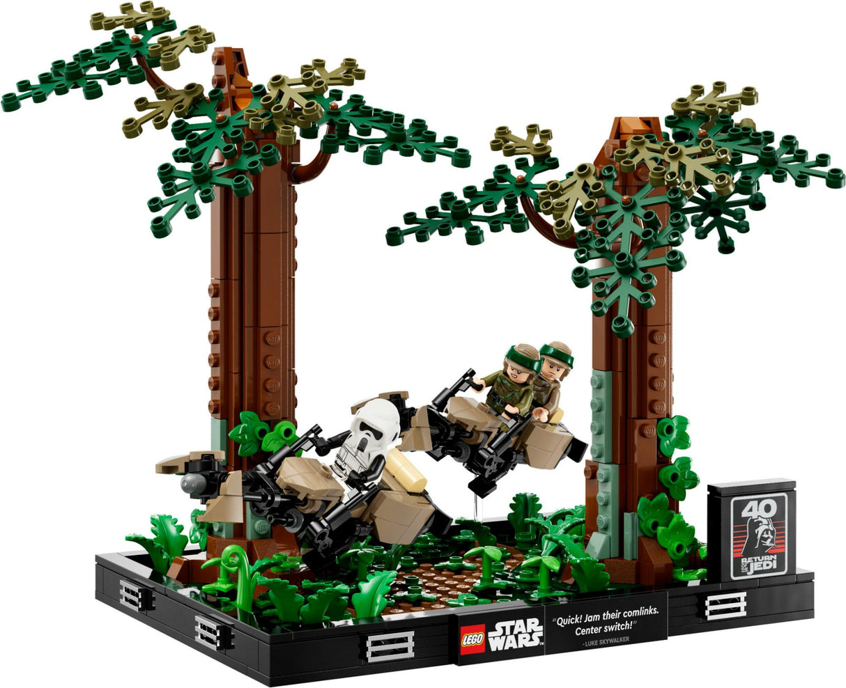 LEGO Star Wars - Endor™ Speeder Chase Diorama (75353)