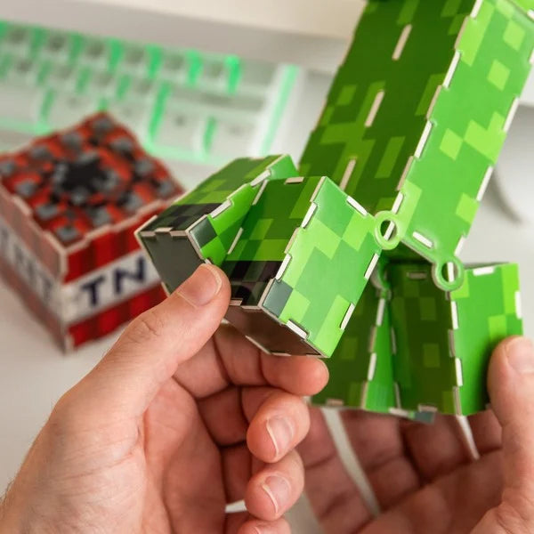 Minecraft Creeper Building Kit