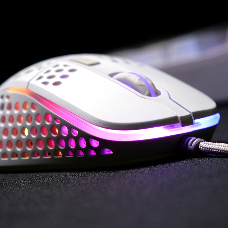 Xtrfy M4 RGB, Spelmus, Vit