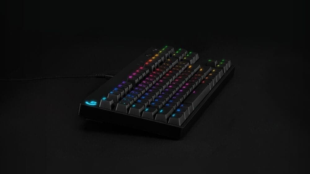 Logitech G PRO Mekaniskt Speltangentbord - SVART - USB - NORDISK