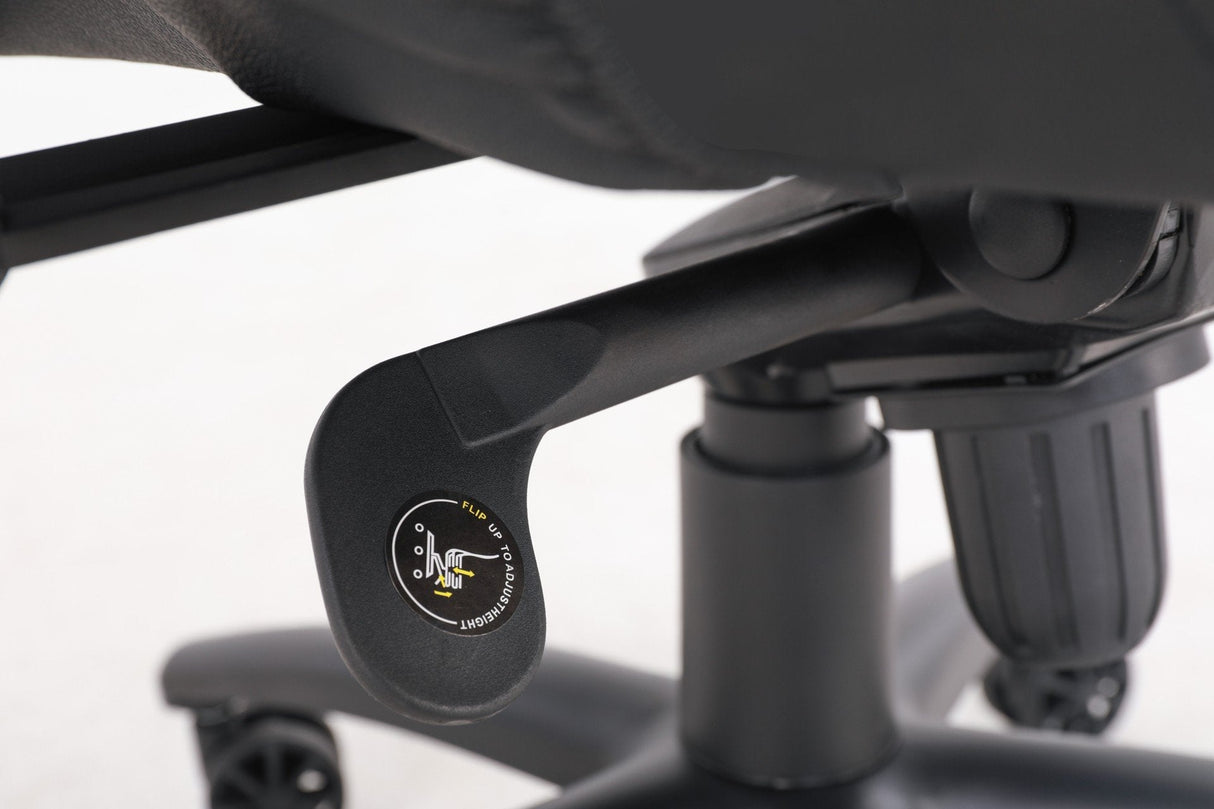 DON ONE - Valentino SUPER - RGB Gamer Stol Med Ljus