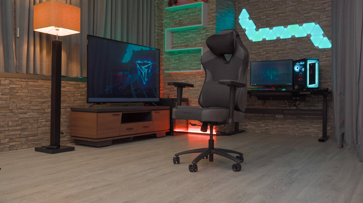 ThunderX3 EAZE Loft Svart - 125 Kg Max, Ergonomisk Träkudde Av Memory Foam, Nackstöd, 2d Armstöd