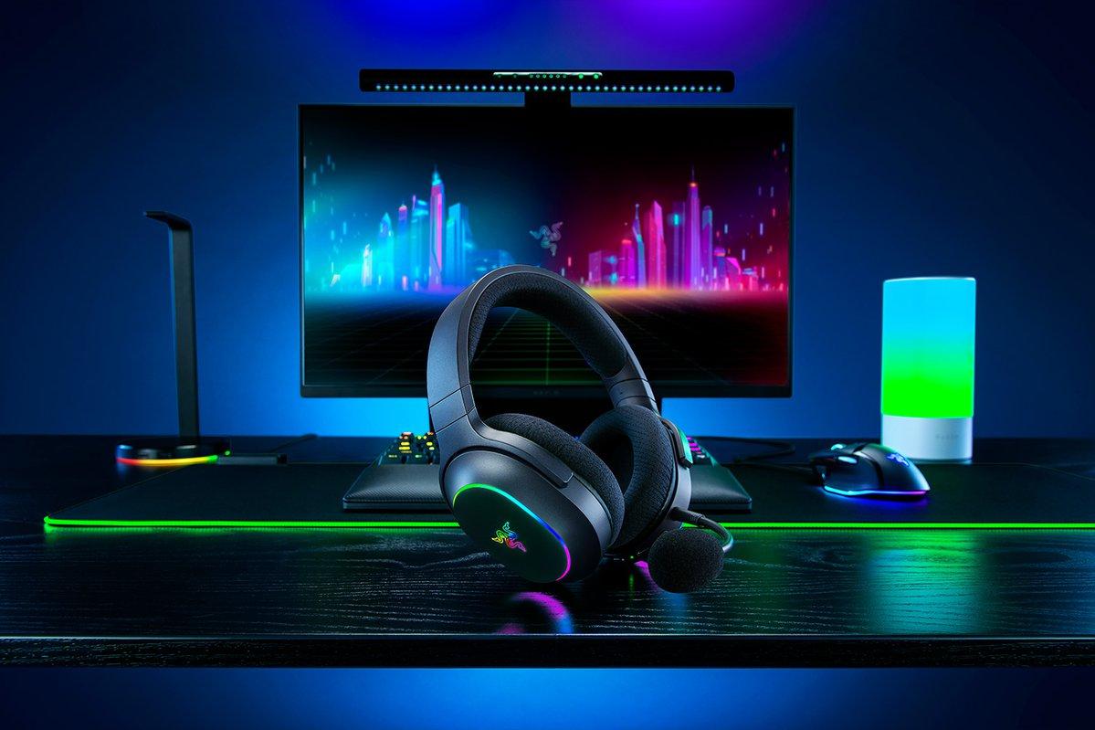 Razer - Barracuda X Chroma - Black Razer