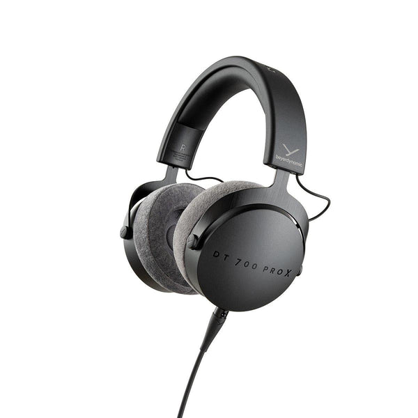 Beyerdynamic DT 700 PRO X over-ear høretelefoner – sort