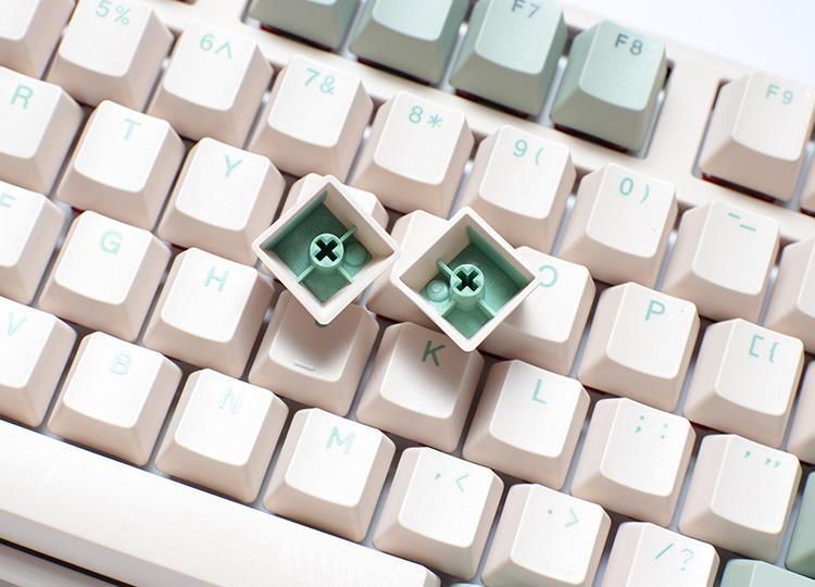Ducky - One 3 Matcha Nordic Layout 100% Cherry Brown