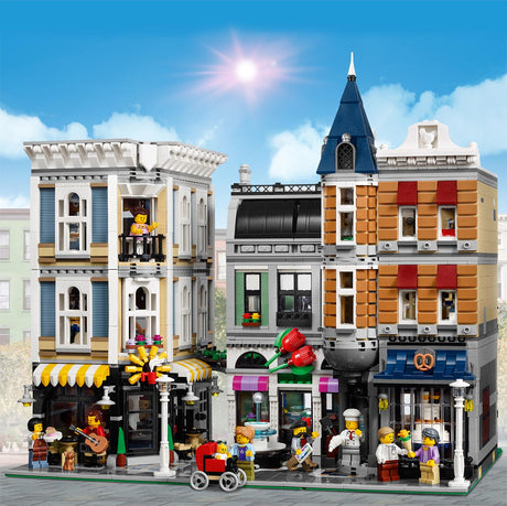 LEGO - Creator - Assembly Square (10255.) LEGO