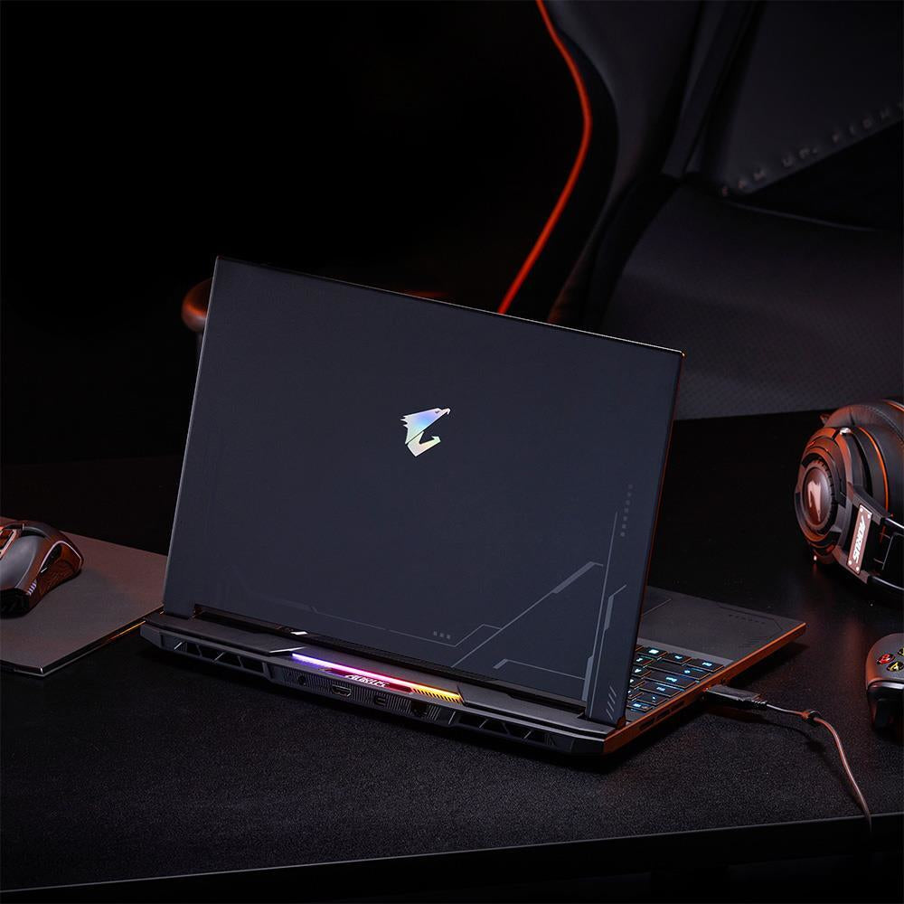 AORUS 15X ASF B3DE654SH 15.6 I9-13900HX 16GB 1TB NVIDIA GeForce RTX 4070 / Intel UHD-grafik Windows 11 Home