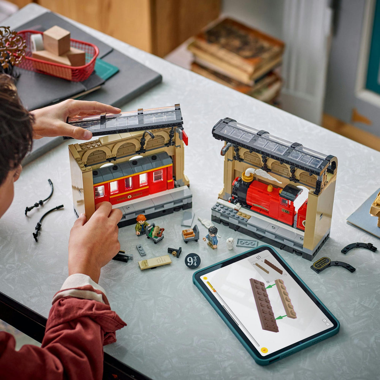 LEGO 76450 Harry Potter Bookend: Hogwarts Express LEGO