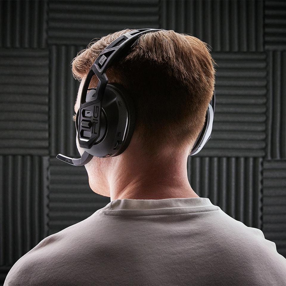 RIG 600 PRO HS Svart