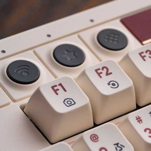 8BitDo Retro 108 Mechanical Keyboard Fami Edition – Drejeknap til lyd