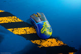 Razer DeathAdder V3 Pro – Fortnite Edition – Trådløs mus – mus på blå og gul baggrund