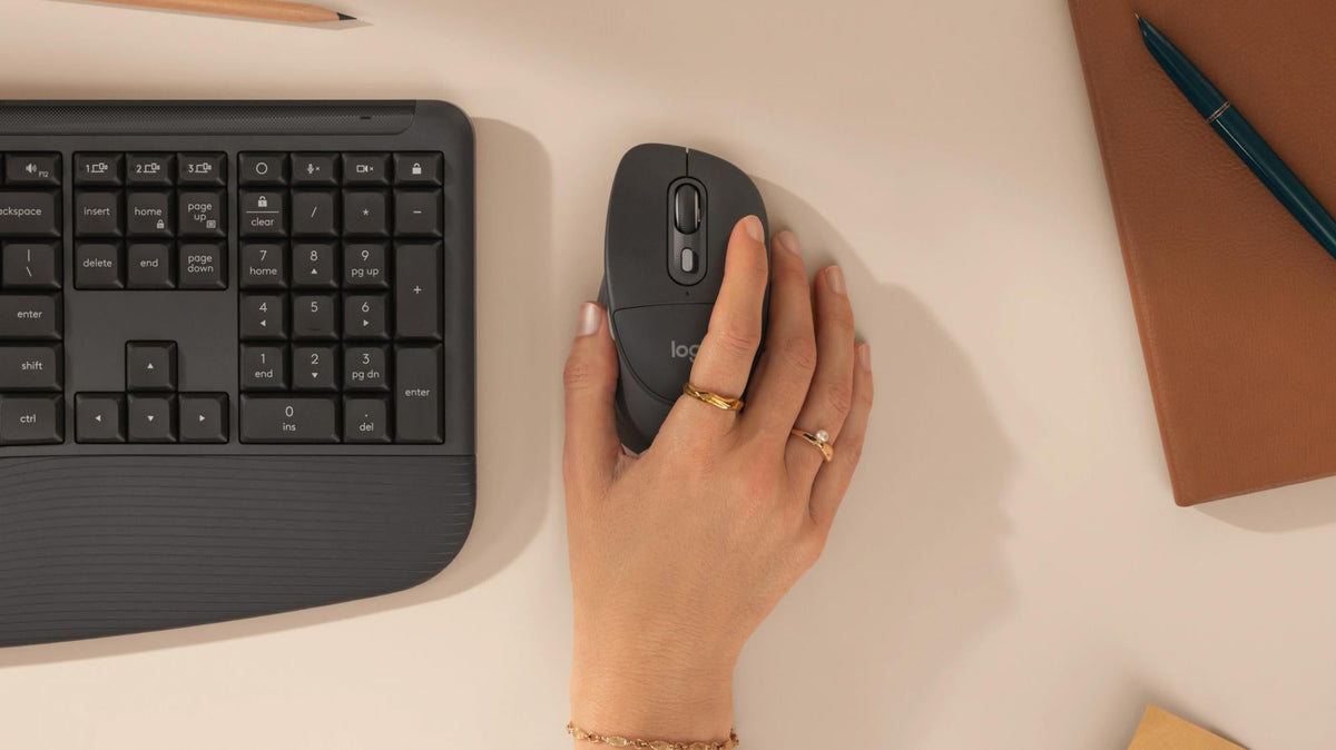 Logitech - Signature Comfort Plus MK880 - Graphite Logitech