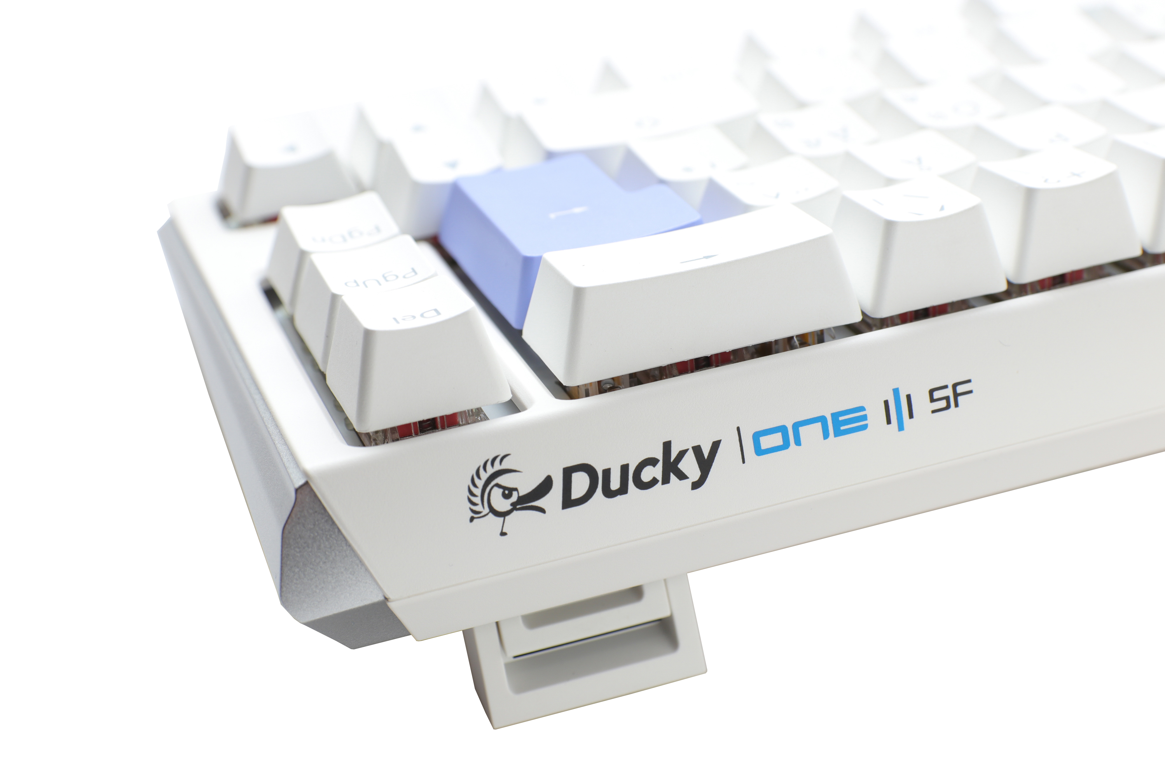 Ducky One 3 - Classic Pure White Nordic - SF 65% - Cherry Red