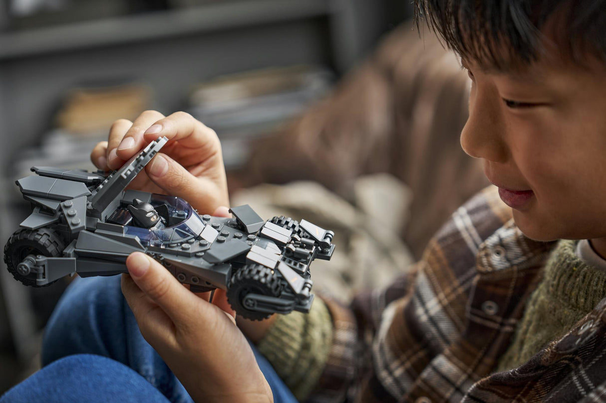 LEGO - Super Heroes - Batman v Superman™ Batmobile™ (76331) LEGO