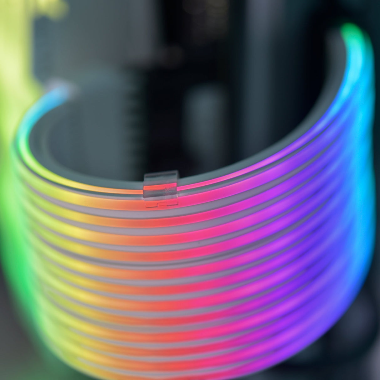 Lian Li Strimer Plus V2 24-stifts RGB-moderkortskabel