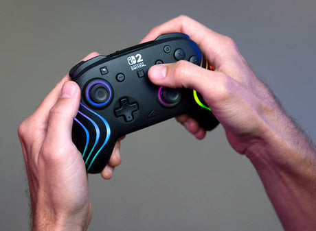 Turtle Beach Afterglow Wave Wireless – Switch-controller, sort – Controller i hænder