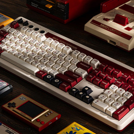 8BitDo Retro 108 Mechanical Keyboard Fami Edition – Tastatur med retromotiv