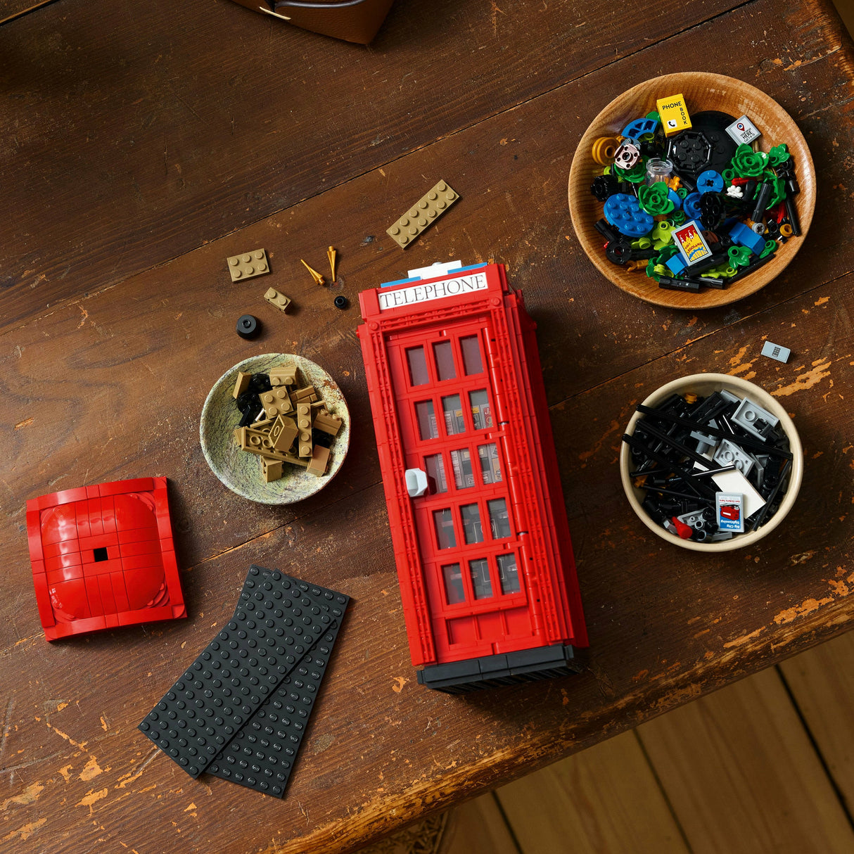 LEGO Ideas Röd London Telefonlåda 21347