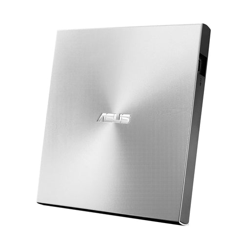 ASUS ZenDrive U8M i sølv set skråt med USB-porten synlig