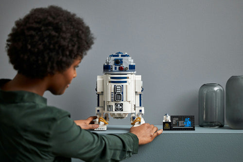 LEGO 75308 Star Wars R2-D2 Buildable Lightsaber Figure Construction Toy (Adult Set) Lego