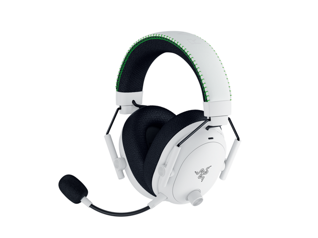 Razer BlackShark V3 Pro – Xbox – Trådløst headset – Hvid – hvidt Xbox-headset med mikrofon skråt forfra